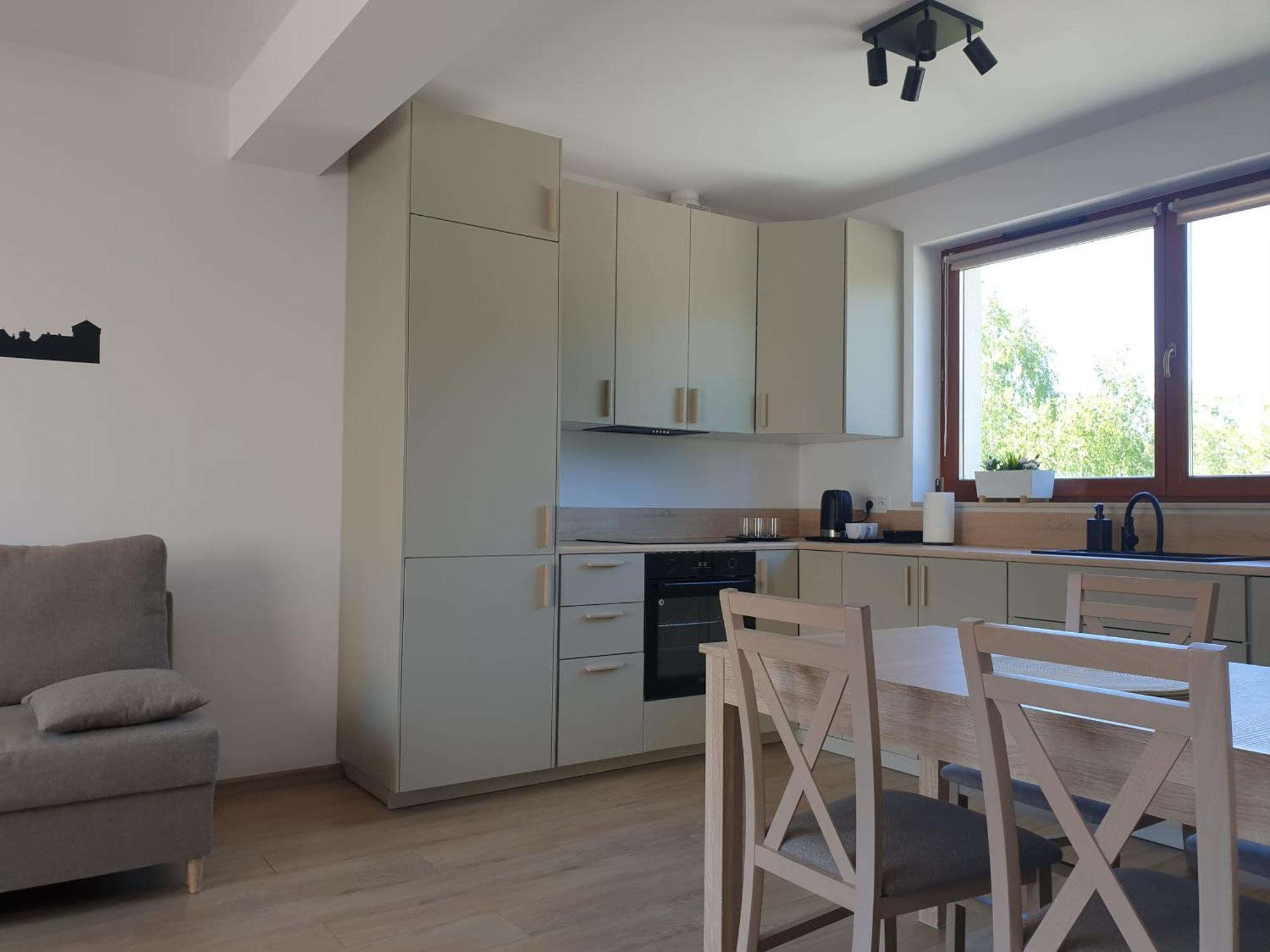 Near The Airport- Apartment *
